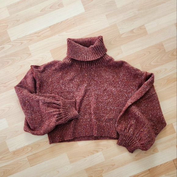 Sweaters - Turtleneck sweater